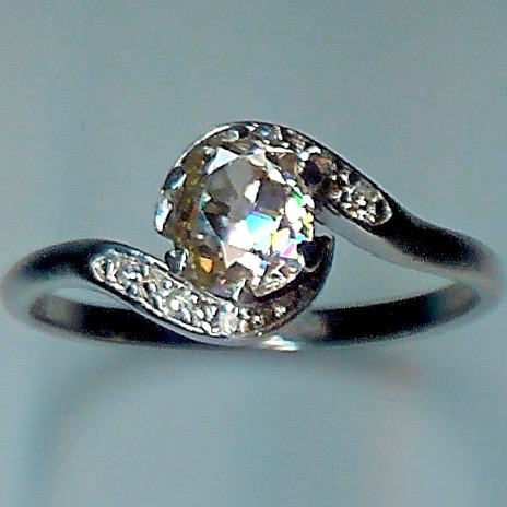 A Tantalising Old Solitaire Diamond Ring, 1.00ct